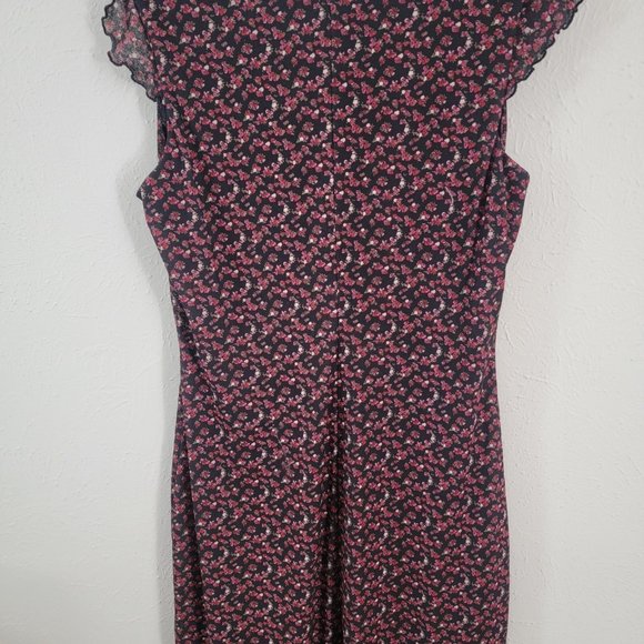 Large Black Floral Xhilaration Short SleeveMini Dress - Picture 2 of 5